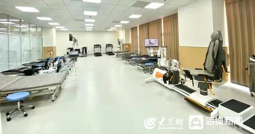 男子严重脑出血,临沂老年医院康复治疗两月促醒 植物人